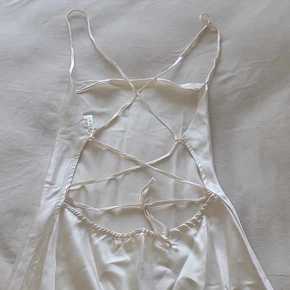 Custom temptation gown - Picture 7 of 14